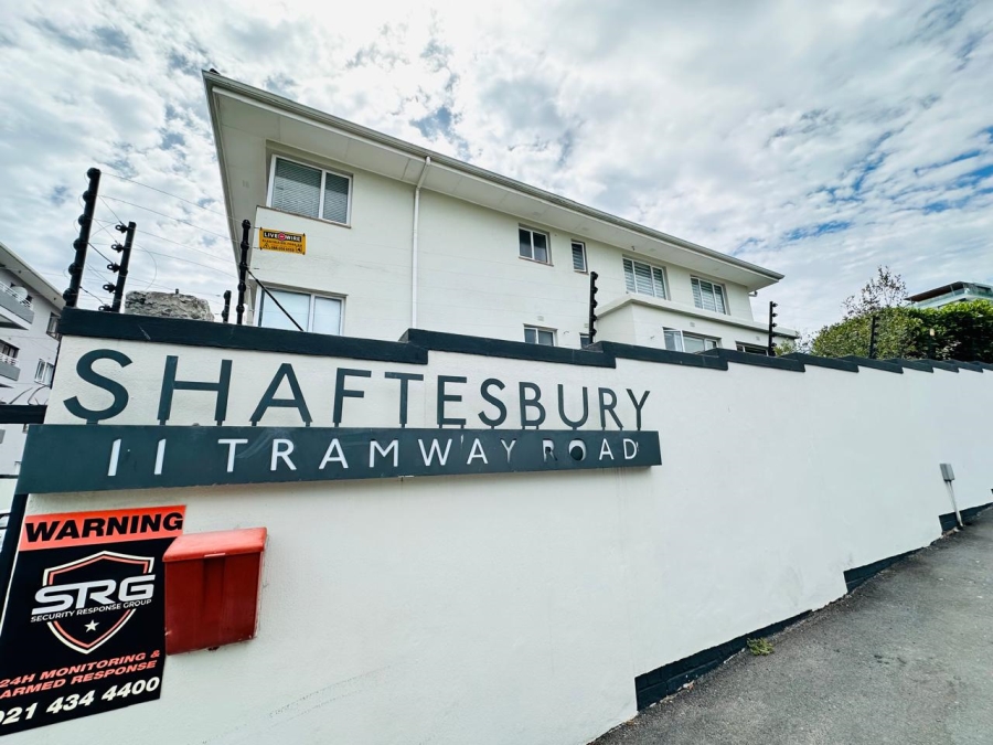 3 Bedroom Property for Sale in Sea Point Western Cape